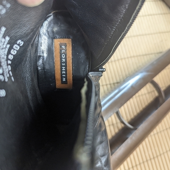 FLORSHEIM Leather Black side zip Ankle Boots Men's Size 8EEE Beatles, Chelsea, C - Picture 9 of 11